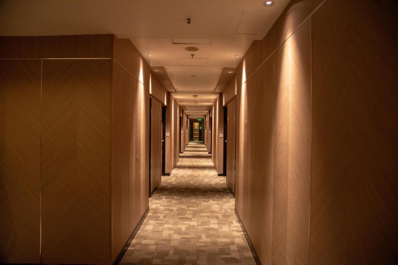 Orchardz Hotel Industri Jakarta Kemayoran Exterior foto